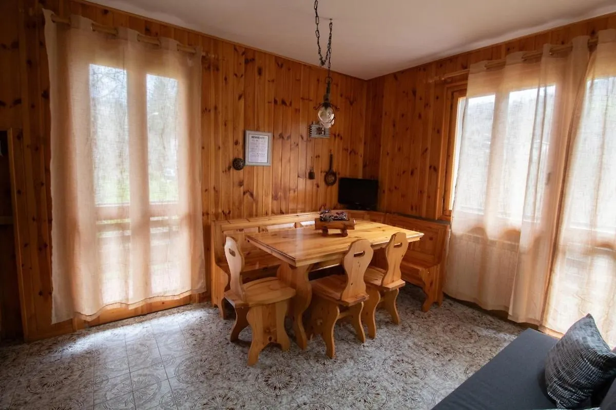 公寓 Chalet Del Rio 菲乌马尔博